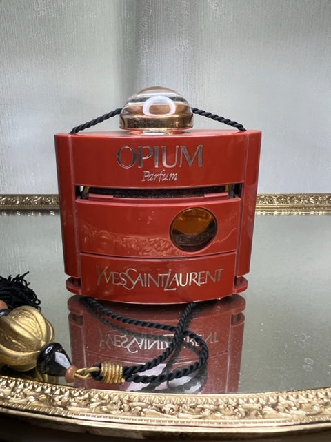 Opium YSL puro profumo 30 ml. Vintage 1978. Bottiglia sigillata. Scatola senza