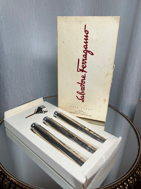 Salvatore Ferragamo pour femme Extrait 30 ml. Édition originale vintage.