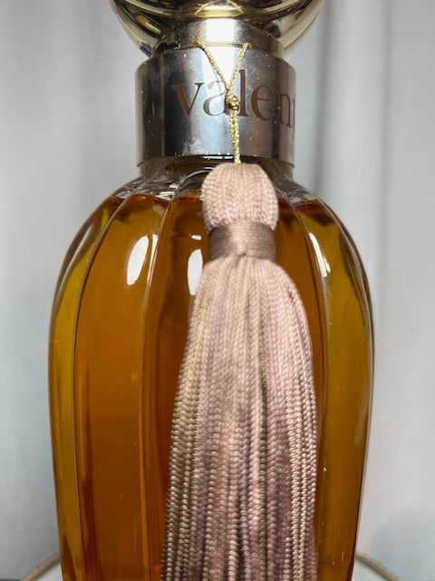 Valentino Valentino exclusively original 1978 edition extrait (pure parfum) 1000 ml Crystal bottle and original silk box. Fantastic!