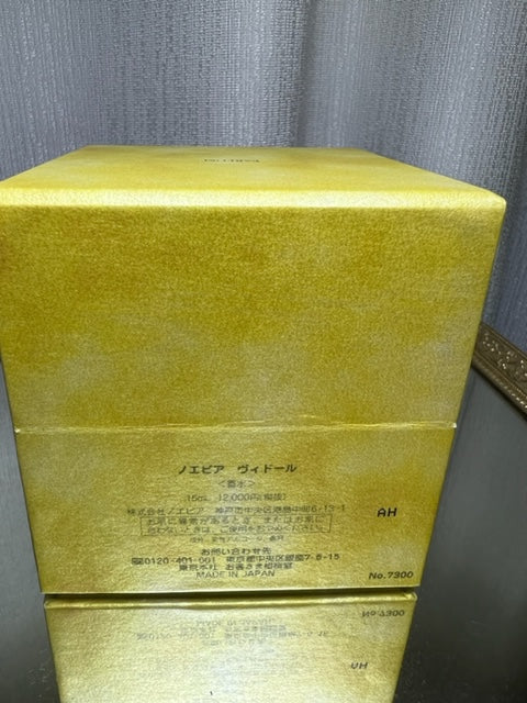 Vie D’Or Noevir (Japon) extrait 15 ml. Rare, vintage années 1980. Flacon scellé