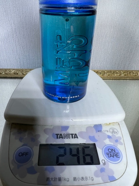 212 Men On Ice 2009 Carolina Herrera edt 100 ml. Édition originale. Flacon scellé