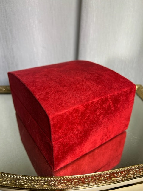 Angelique Shiseido perfume set extrait 20 ml and extrait 7,5 ml luxury velvet box. Vintage 1990s
