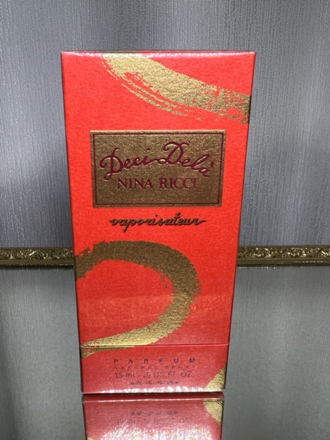 Deci Dela perfume set. Vintage first edition.