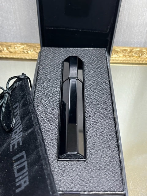 Nombre Noir Shiseido extrait 11 ml. Rare, vintage 1982. Flacon scellé