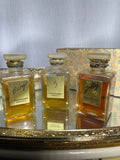 Coffret de parfums Fragonard extrait. Flacon en cristal extrêmement rare des années 1950, 3x14 ml.