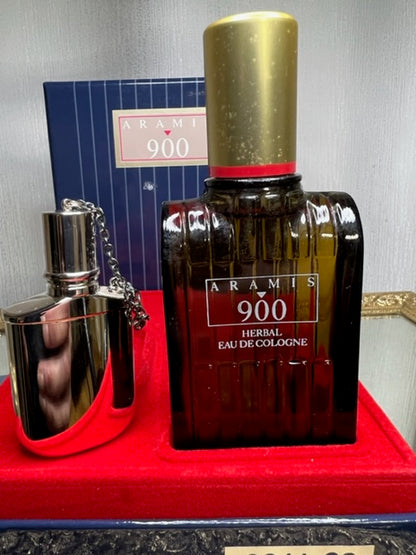Aramis 90 herbal cologne perfume set. Edc 50 ml and silver case. Vintage 1973