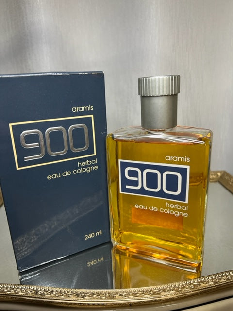 Aramis 900 Herbal Aramis cologne 240 ml. Vintage original 1973. Sealed bottle