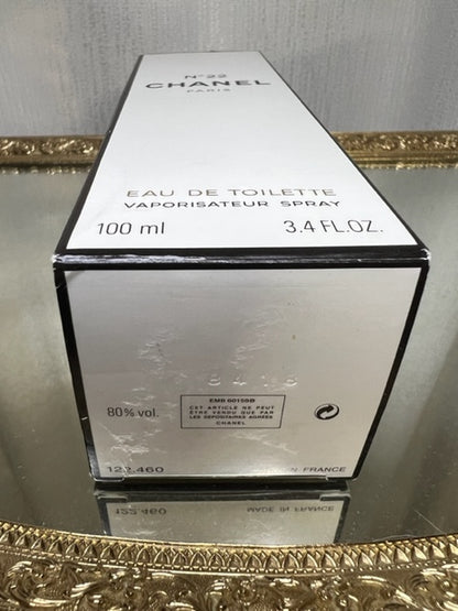 Chanel No 22 edt 100 ml. Vintage 1980s. Sealed bottle