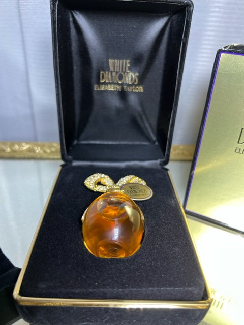 White Diamonds Elizabeth Taylor extrait 7,5 ml. Vintage 1991. Flacon scellé.