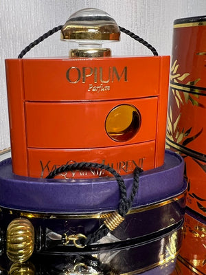 Opium YSL extrait 15 ml. Rare vintage 1976. Sealed bottle.