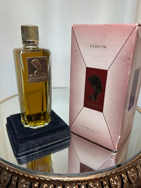 Nefertiti Chabrawichi pure parfum 50 ml. Rare vintage 1970s.