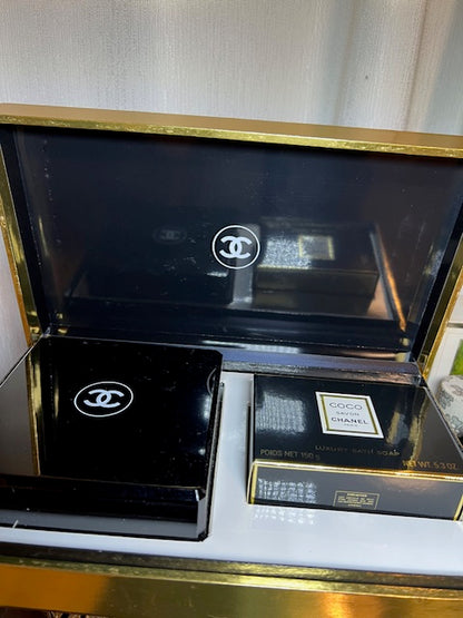 Coco parfum Chanel luxury set parfum powder 150 g and parfum savon 150 g Vintage
