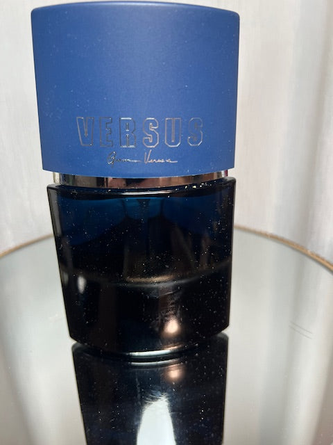 Versace Versus Uomo edt 100 ml. Vintage. Box without. Not full (60%).