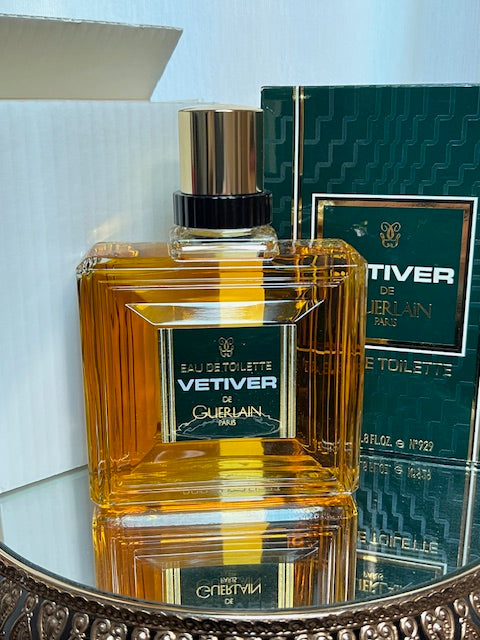 Vetiver Guerlain edt 200 ml. Rara annata 1989. Sigillato o flacone non usato.