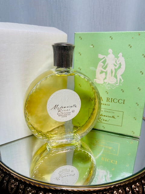 Mademoiselle Ricci (1967) Nina Ricci edt 100 ml. Vintage 1970s.