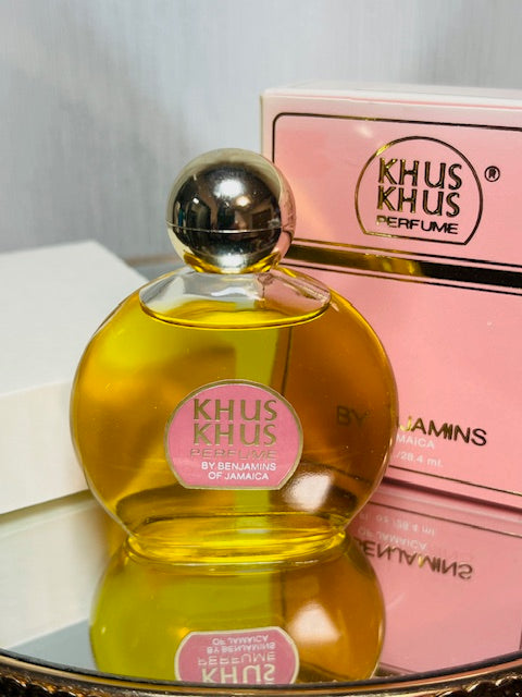 KHUS KHUS by Benjamin (Jamaica) extrait 30 ml. Rare, vintage 1980s. Superb!