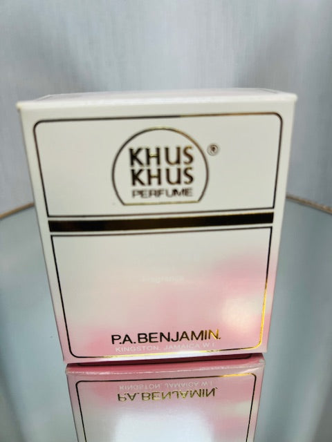 KHUS KHUS by Benjamin (Jamaica) extrait 30 ml. Rare, vintage 1980s. Superb!