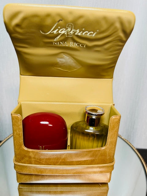 Nina Ricci Signoricci 2 perfume set edt 50 ml, perfume savon. Vintage.