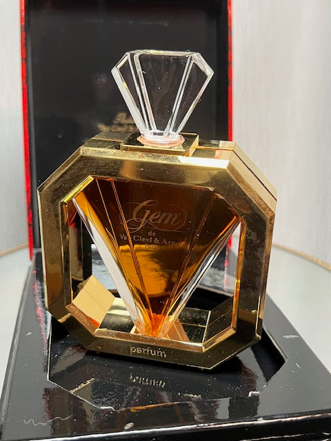 Van Cleef Arpels Gem Extrait 30 ml. Vintage first edition.