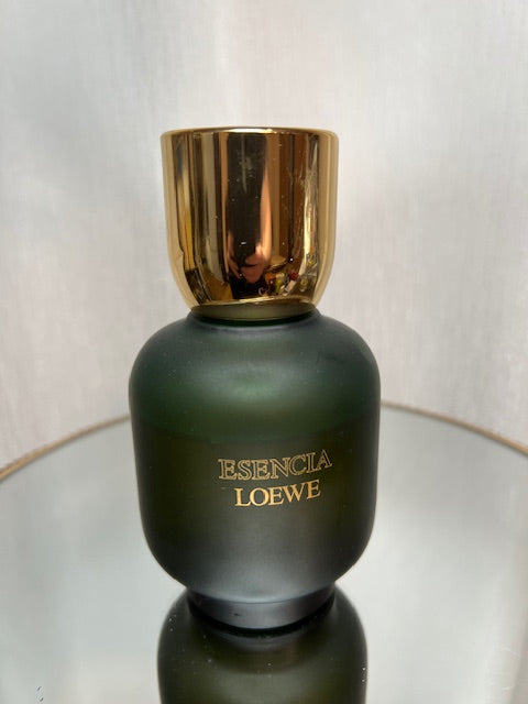 Loewe Essencia edt 180 ml vintage original edition. Not full. Box without