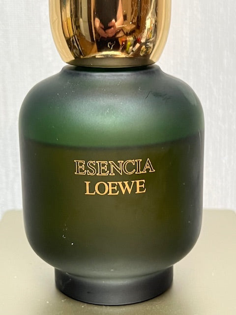 Loewe Essencia edt 180 ml vintage original edition. Not full. Box without