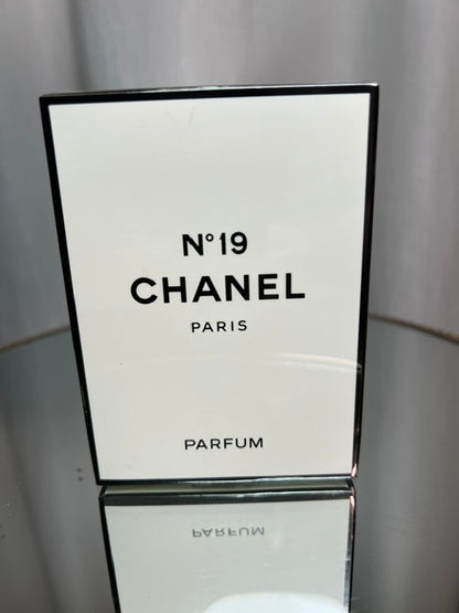Chanel No 19 extrait 28 ml vintage 70s