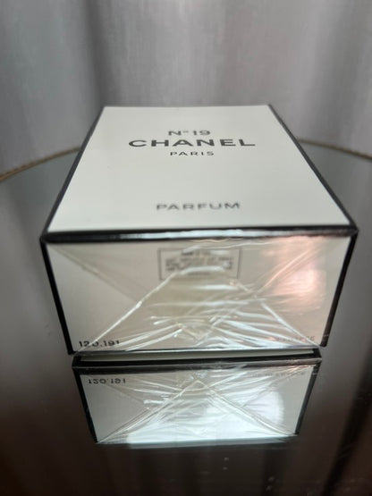 Chanel No 19 extrait 28 ml vintage 70s