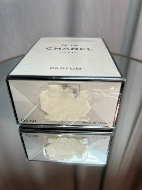 Chanel no 19 extrait 28 ml vintage extremely rare 1970.
