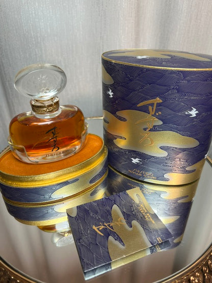 Shiseido Suzuro extrait 30 ml vintage 1980s. Sealed bottle