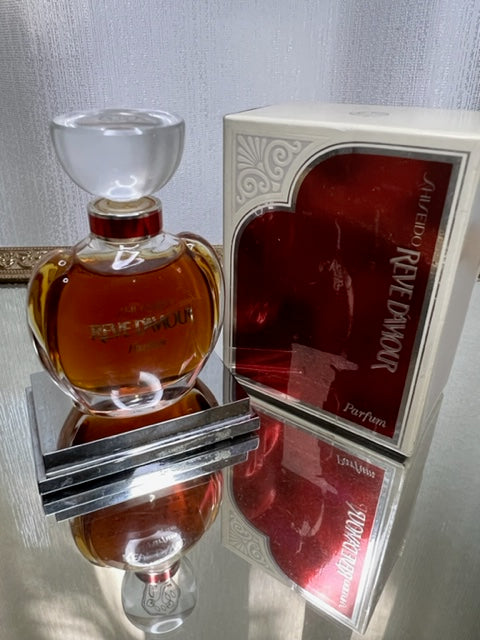 Rêve d'Amour Shiseido pur parfum 15 ml. Rare, parfum de musée vintage 1976. Flacon en cristal scellé.