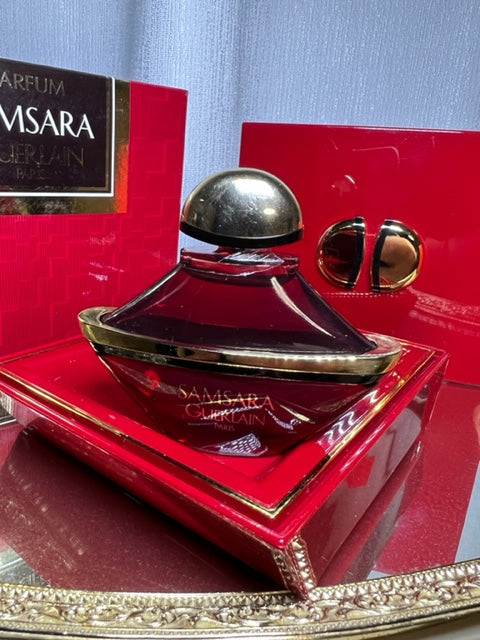 Samsara Guerlain extrait de parfum 15 ml. Vintage première édition. Flacon scellé