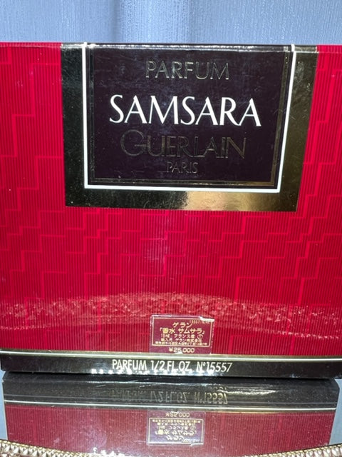 Samsara Guerlain extrait de parfum 15 ml. Vintage première édition. Flacon scellé
