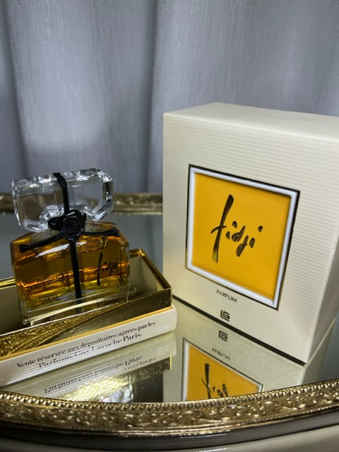 Fidji Guy Laroche parfum pur 14 ml. Édition vintage 1980. Scellé