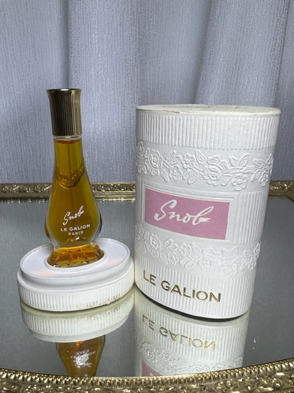 Snob Le Galion extrait 7,5 ml. Vintage 1970. Flacon scellé.