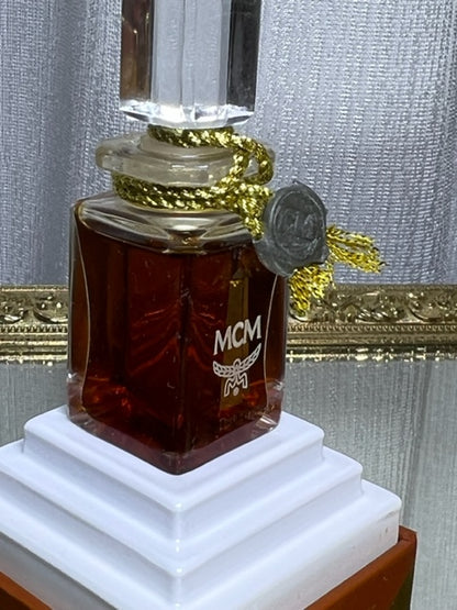 MCM Obelisk MCM extrait 7,5 ml. Vintage 1985. Sealed bottle