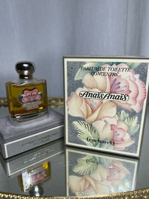 Anais Anais Cacharel parfum concentrée 14 ml. Vintage 1978. Sealed bottle