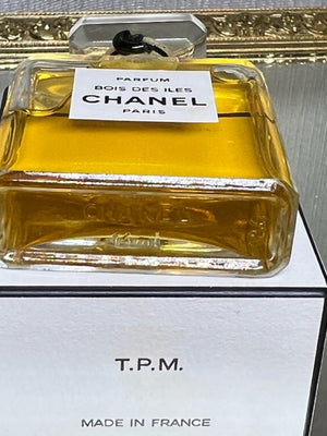 Bois des Iles Chanel extrait 14 ml. Vintage 1970s. Sealed bottle