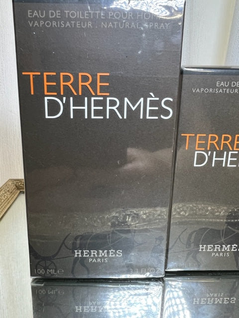 Hermes Terre d’Hermes perfume set: edt 100 ml, edt 50 ml, edt 50 ml. Vintage 2006-2007 edition). Sealed