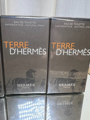 Hermes Terre d’Hermes perfume set: edt 100 ml, edt 50 ml, edt 50 ml. Vintage 2006-2007 edition). Sealed