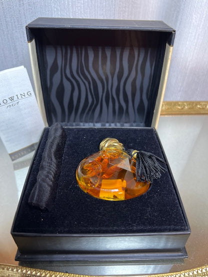 Knowing Estée Lauder extrait 7,5 ml. Vintage 1988. Sealed bottle.