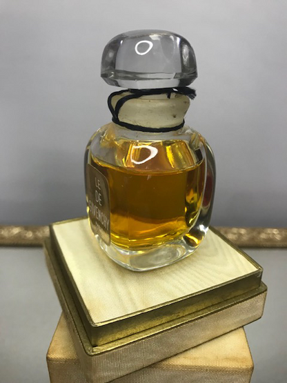 Le de Givenchy pure parfum 1/2 oz (15 ml). Rare original années 1960. Scellé