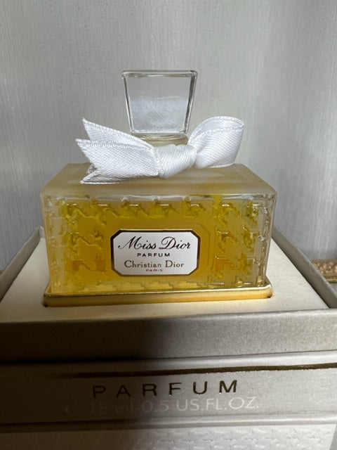 Miss Dior extrait de parfum 15 ml. Vintage 1990. Scellé