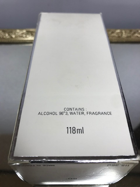 Cristalle Chanel edt 118 ml. Rare,, original de 1974. Flacon scellé.