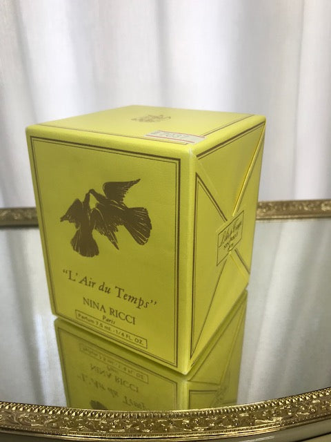 L’air du temps Nina Ricci pure parfum 7,5 ml. Sealed. Vintage 1970.