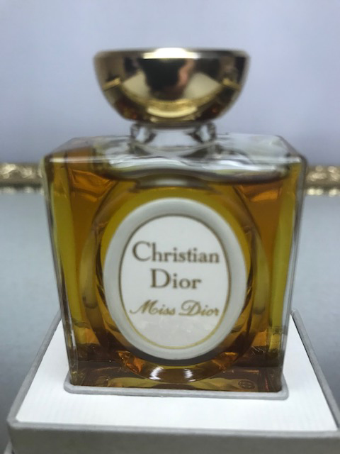 Miss Dior Christian Dior pure parfum 30 ml. Rare vintage 1960s – My old  perfume