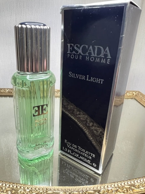 Escada Silver light edt 40 ml. Prima edizione vintage. Flacone sigillato.