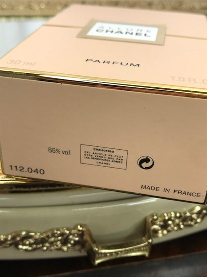 Allure Chanel pure parfum 30 ml. Rare, vintage 1996 edition. Sealed