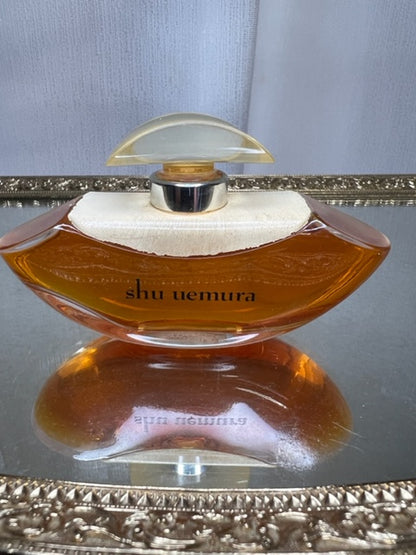 Shu Uemura Shu Uemura parfum pur 30 ml. Vintage 1989. Sans boîte. Flacon scellé. Superbe état