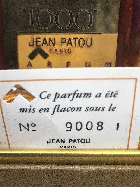 Jean Patou 1000 extrait 30 ml. Rare, original scellé de 1972. Flacon en cristal.
