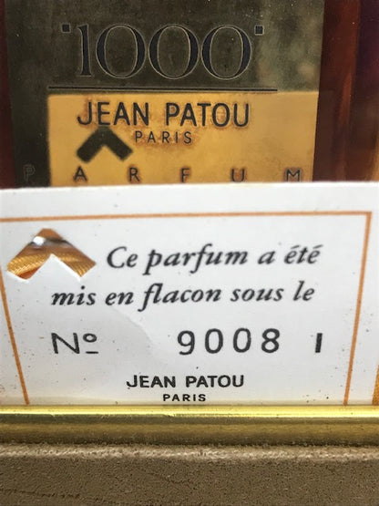 Jean Patou 1000 extrait 30 ml. Rare, original scellé de 1972. Flacon en cristal.